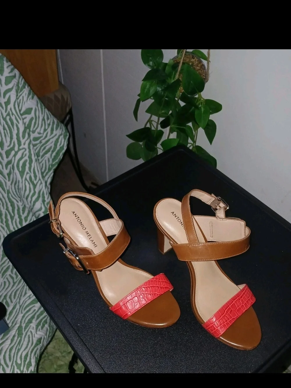 Antionio Melani Fire Coral Orange Women's Heels Sz 7.5
